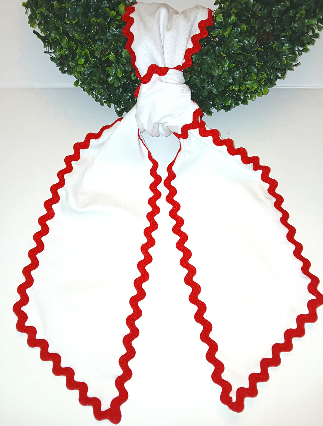 Ric Rac Trimmed Wreath Sash
